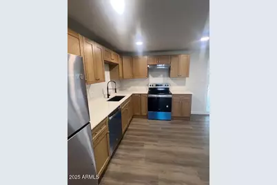 1808 N 66th Avenue, Phoenix, AZ 85035 - Photo 6