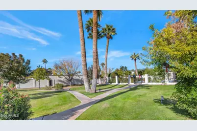 1002 W Solar Drive, Phoenix, AZ 85021 - Photo 32