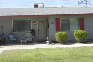 14052 N Newcastle Dr, Sun City, AZ 85351 - Photo 1