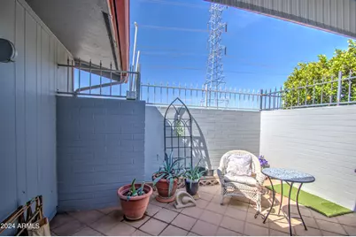 14052 N Newcastle Drive, Sun City, AZ 85351 - Photo 18