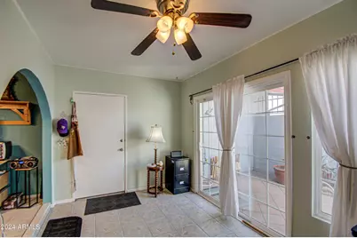 14052 N Newcastle Drive, Sun City, AZ 85351 - Photo 12