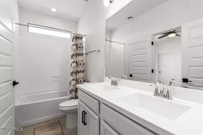 8773 W Medlock Drive, Glendale, AZ 85305 - Photo 24