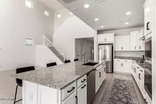 8773 W Medlock Dr, Glendale, AZ 85305 - Photo 4