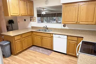 823 S 79th Way, Mesa, AZ 85208 - Photo 6