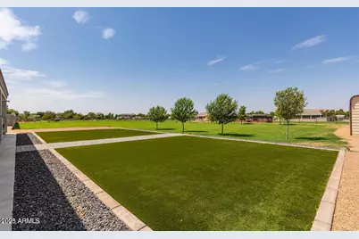 37262 N Sierra Vista Drive, San Tan Valley, AZ 85140 - Photo 26