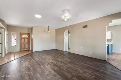 33413 N 10th Street, Phoenix, AZ 85085 - Photo 8