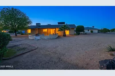 9818 W Emberwood Drive, Sun City, AZ 85351 - Photo 24