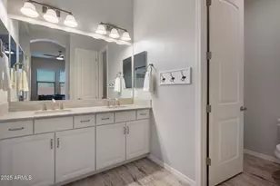 2527 S Quaintance St, Gilbert, AZ 85295 - Photo 14