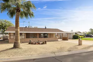 11825 N 114th Ave, Youngtown, AZ 85363 - Photo 6