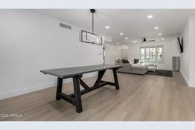 2132 E Broadmor Drive, Tempe, AZ 85282 - Photo 8