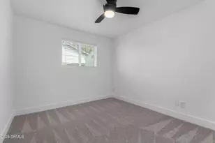 2132 E Broadmor Dr, Tempe, AZ 85282 - Photo 20