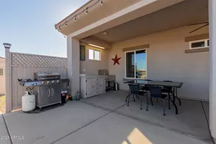 825 N 297th Dr, Buckeye, AZ 85396 - Photo 38