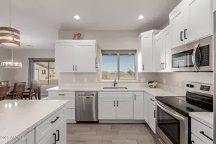 825 N 297th Dr, Buckeye, AZ 85396 - Photo 14