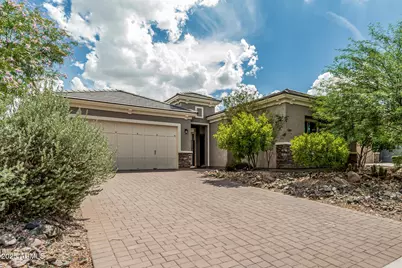 16373 W Beautiful Lane, Goodyear, AZ 85338 - Photo 2