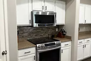 2946 S 161st Dr, Goodyear, AZ 85338 - Photo 10