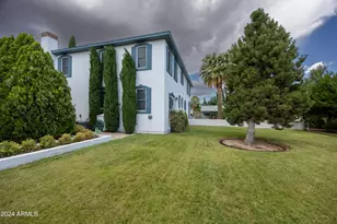 2204 N Maple Ave, Huachuca City, AZ 85616 - Photo 8