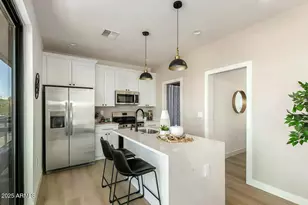 411 N 32nd Pl, Phoenix, AZ 85008 - Photo 8