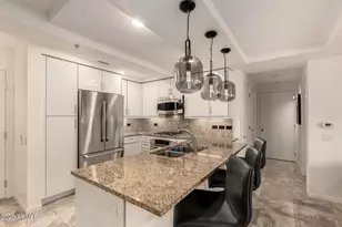 7131 E Rancho Vista Dr, Scottsdale, AZ 85251 - Photo 1