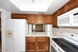 420 W Sandra Ter, Phoenix, AZ 85023 - Photo 6