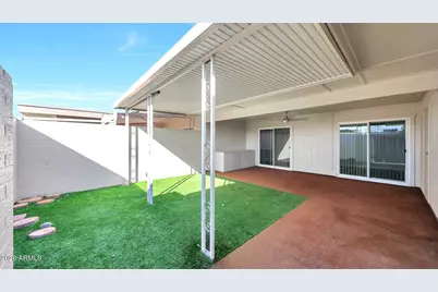 9903 W Hawthorn Drive, Sun City, AZ 85351 - Photo 38