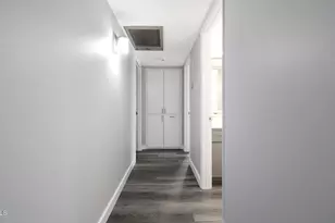 9903 W Hawthorn Dr, Sun City, AZ 85351 - Photo 10