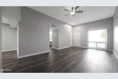 9903 W Hawthorn Drive, Sun City, AZ 85351 - Photo 2