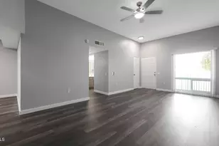 9903 W Hawthorn Dr, Sun City, AZ 85351 - Photo 2