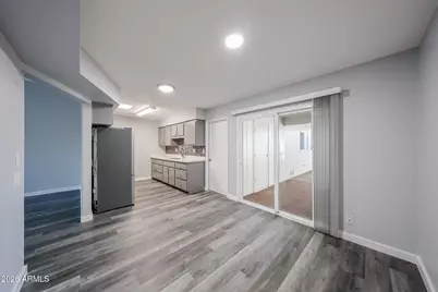 9903 W Hawthorn Drive, Sun City, AZ 85351 - Photo 26