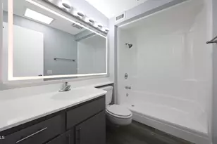 9903 W Hawthorn Dr, Sun City, AZ 85351 - Photo 22