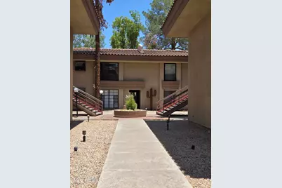 5035 N 10th Place #Unit 109, Phoenix, AZ 85014 - Photo 2