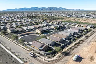 17525 W Monte Lindo Ln, Surprise, AZ 85387 - Photo 118