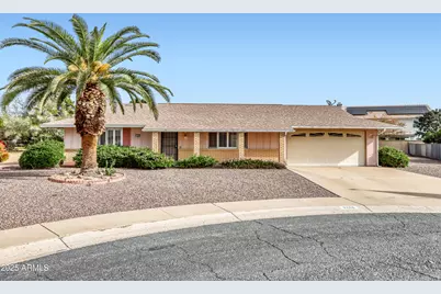 9205 W Raintree Drive, Sun City, AZ 85351 - Photo 2