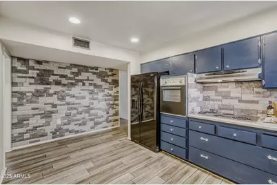 9205 W Raintree Drive, Sun City, AZ 85351 - Photo 12