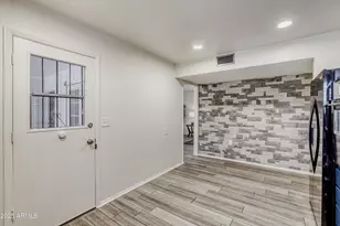 9205 W Raintree Dr, Sun City, AZ 85351 - Photo 4