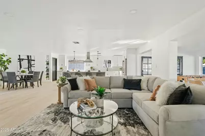 1302 W Golden Lane, Phoenix, AZ 85021 - Photo 16