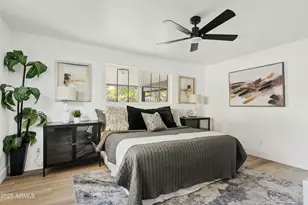 1302 W Golden Ln, Phoenix, AZ 85021 - Photo 22