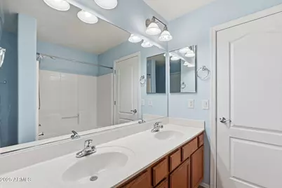 19546 N Krupps Court, Maricopa, AZ 85138 - Photo 12