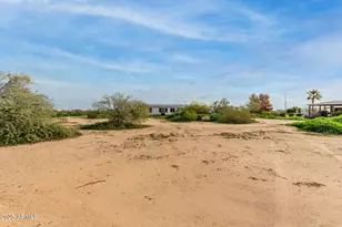 29220 N 205th Ave, Wittmann, AZ 85361 - Photo 6