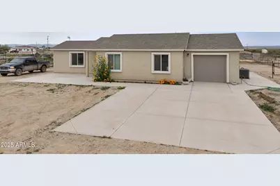 17213 N Christensen Road, Florence, AZ 85132 - Photo 2