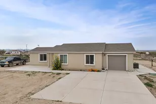 17213 N Christensen Rd, Florence, AZ 85132 - Photo 2