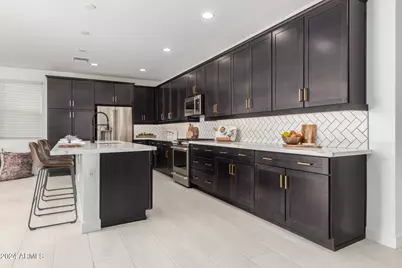 14445 W Faye Way, Surprise, AZ 85387 - Photo 10