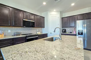 24552 W Hilton Ave, Buckeye, AZ 85326 - Photo 28