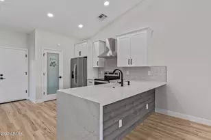 11 N Concord St, Gilbert, AZ 85234 - Photo 6