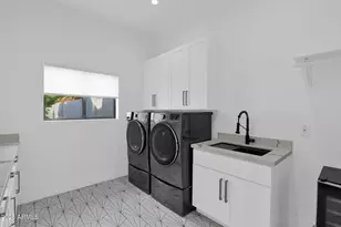 8595 E Sharon Dr, Scottsdale, AZ 85260 - Photo 20