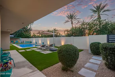 9448 N 80th Place, Scottsdale, AZ 85258 - Photo 12