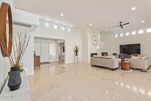 9448 N 80th Pl, Scottsdale, AZ 85258 - Photo 2