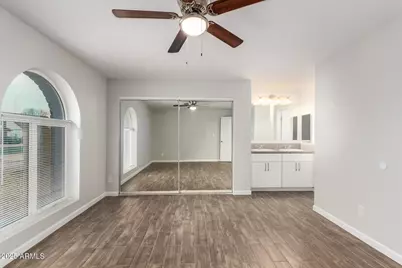 6428 W Sunnyslope Lane, Glendale, AZ 85302 - Photo 14