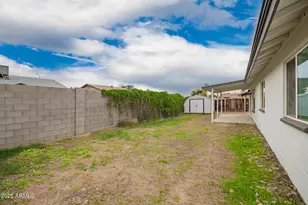 6428 W Sunnyslope Ln, Glendale, AZ 85302 - Photo 28