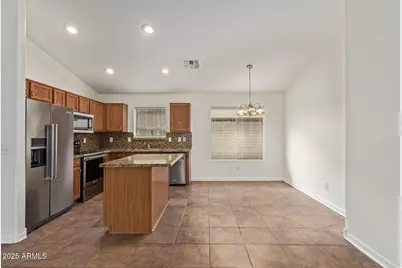 42346 W Sunland Drive, Maricopa, AZ 85138 - Photo 12