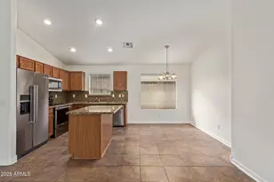 42346 W Sunland Dr, Maricopa, AZ 85138 - Photo 12